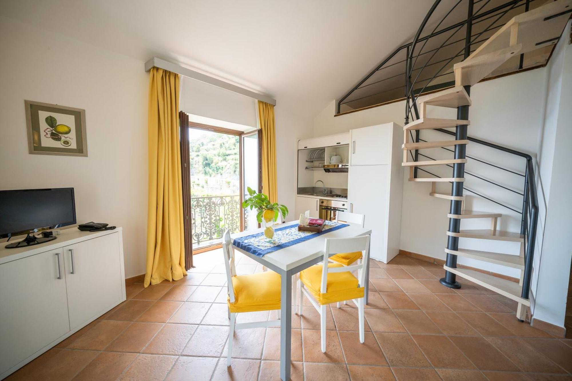 Apartamento Limoneto Di Ercole Maiori Exterior foto