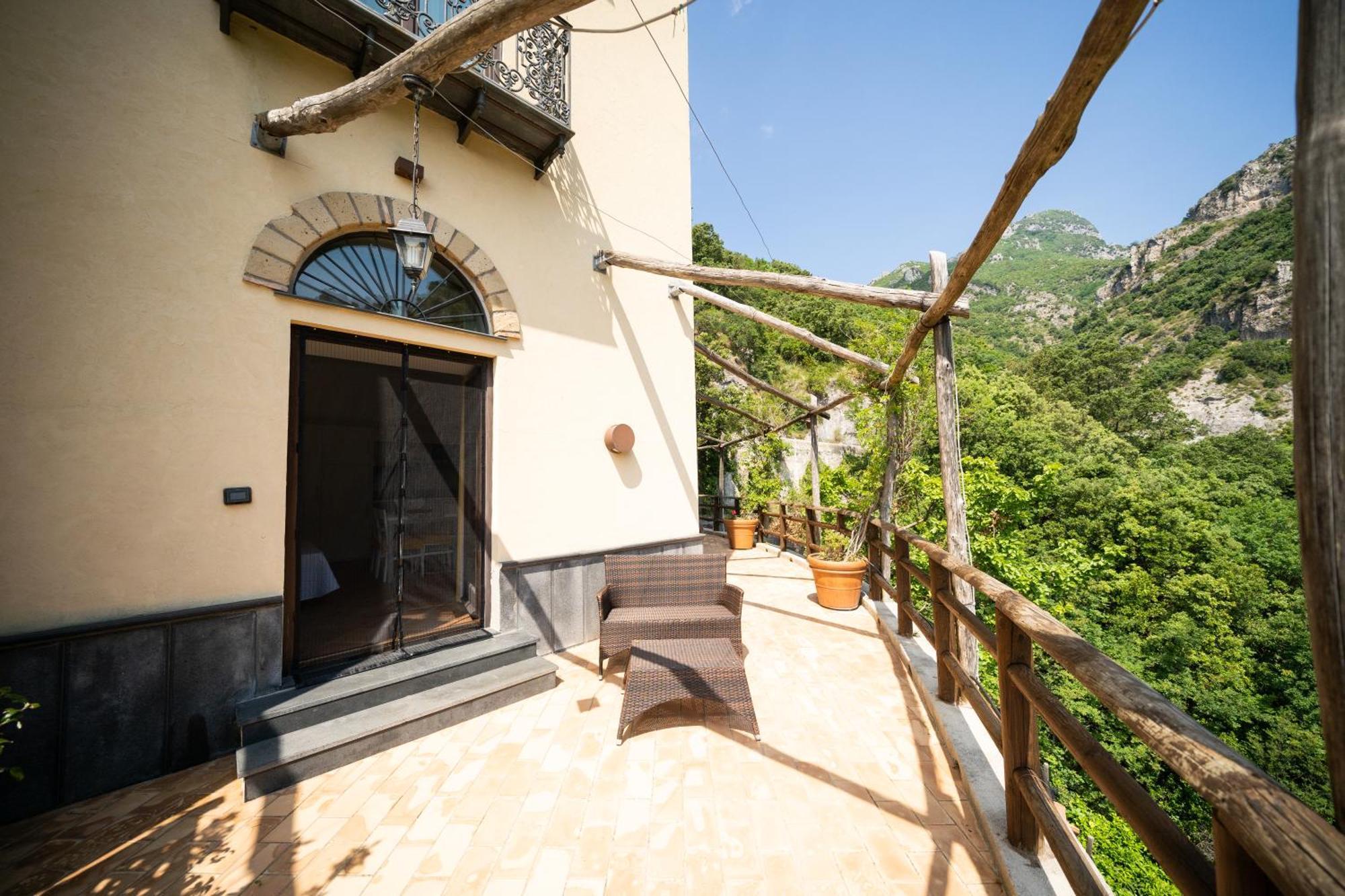 Apartamento Limoneto Di Ercole Maiori Exterior foto