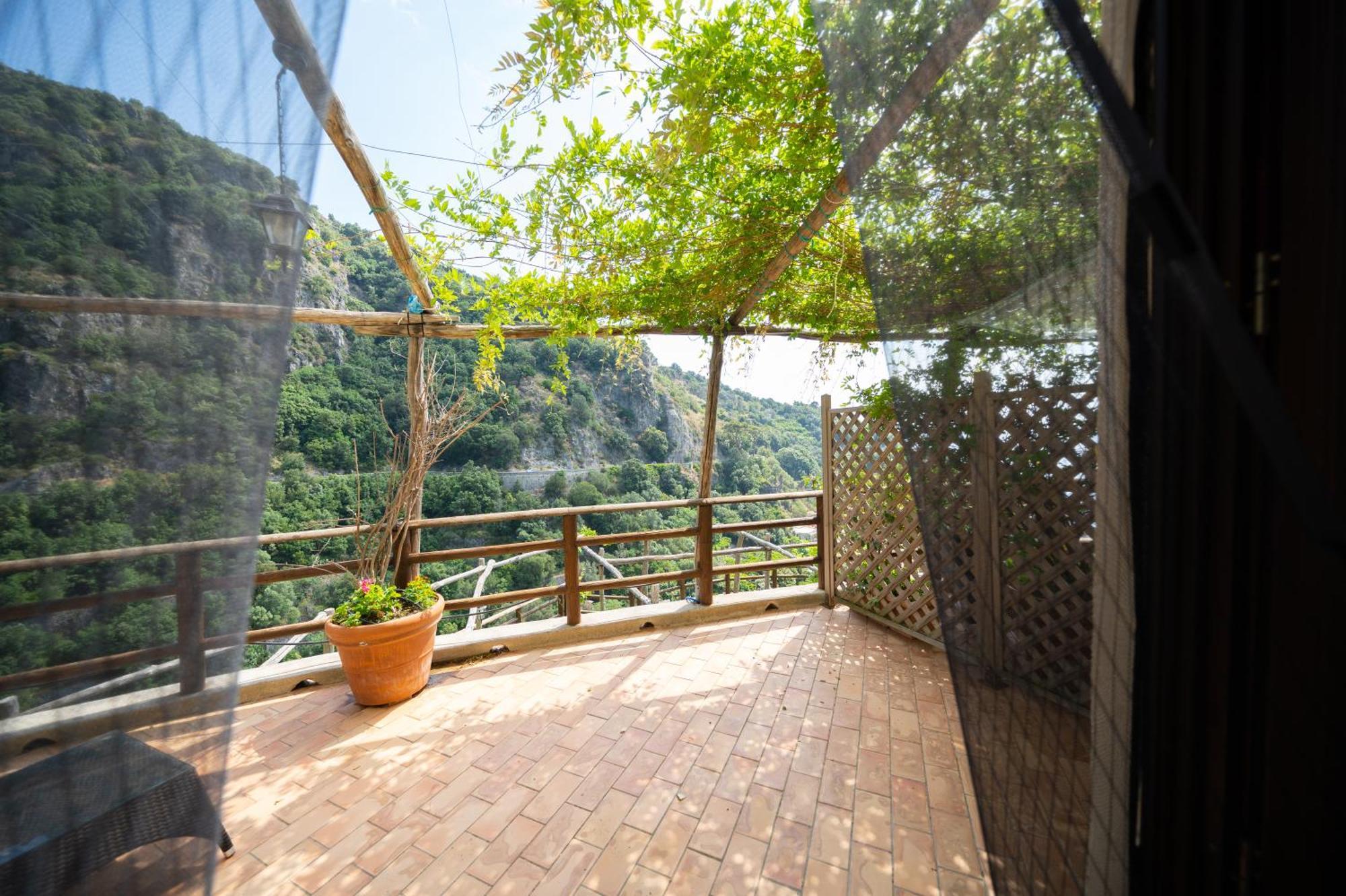 Apartamento Limoneto Di Ercole Maiori Exterior foto